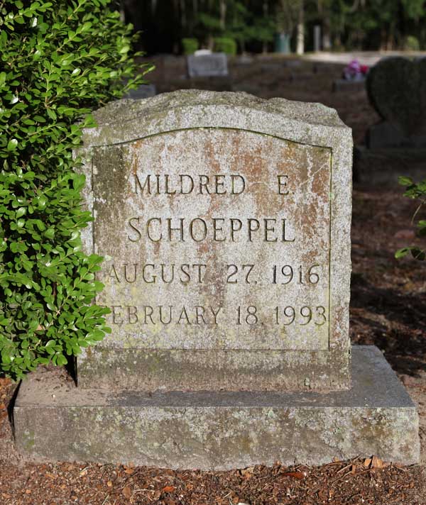 Mildred E. Schoeppel Gravestone Photo