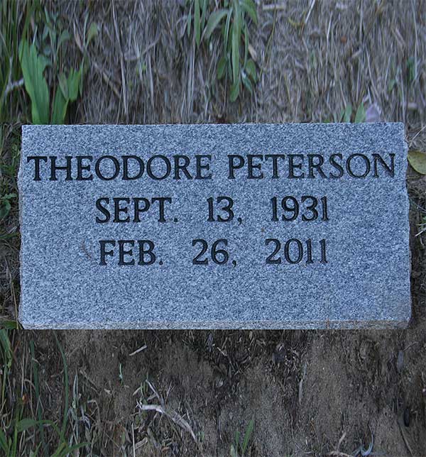 Theodore Peterson Gravestone Photo