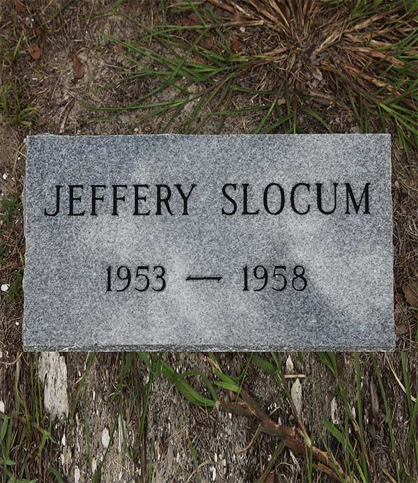 Jeffery Slocum Gravestone Photo