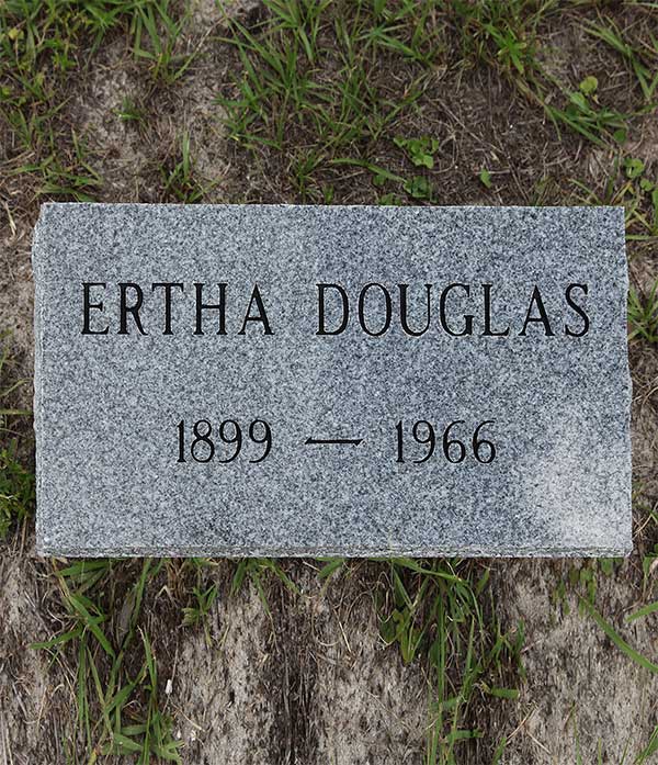 Ertha Douglas Gravestone Photo