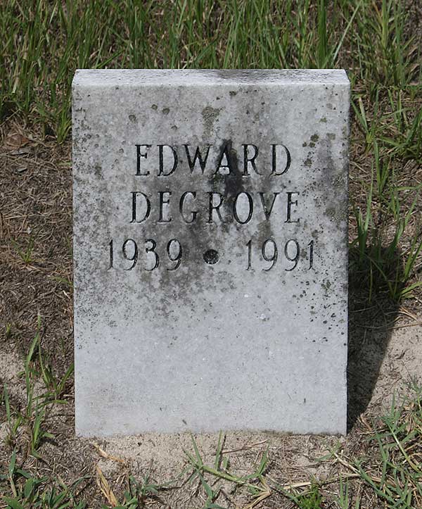 Edward Degrove Gravestone Photo