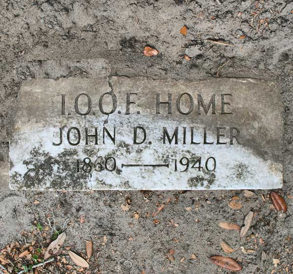 John D. Miller Gravestone Photo
