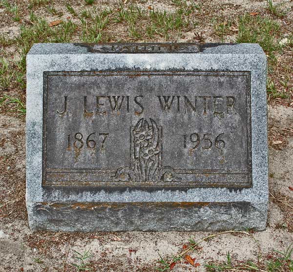 J. Lewis Winter Gravestone Photo
