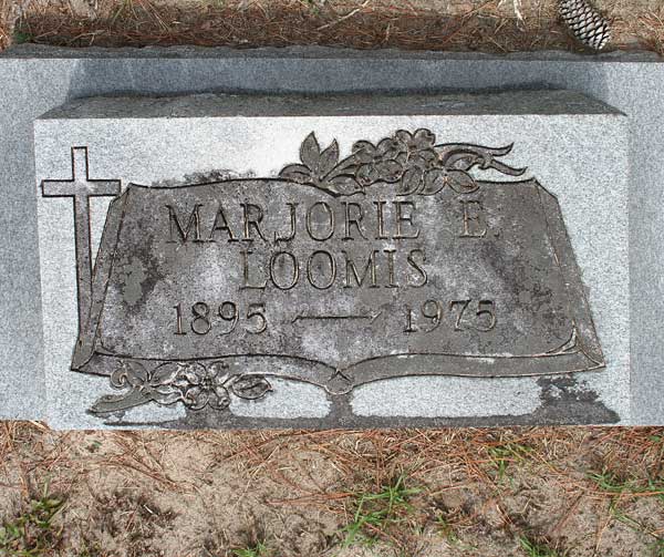 Marjorie E. Loomis Gravestone Photo