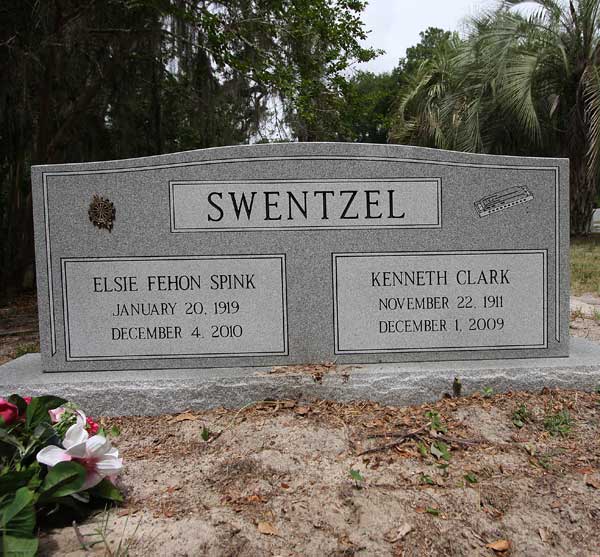 Elsie Fehon Spink & Kenneth Clark Swentzel Gravestone Photo