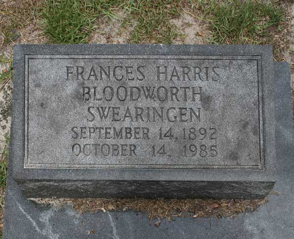 Frances Harris Bloodworth Swearingen Gravestone Photo