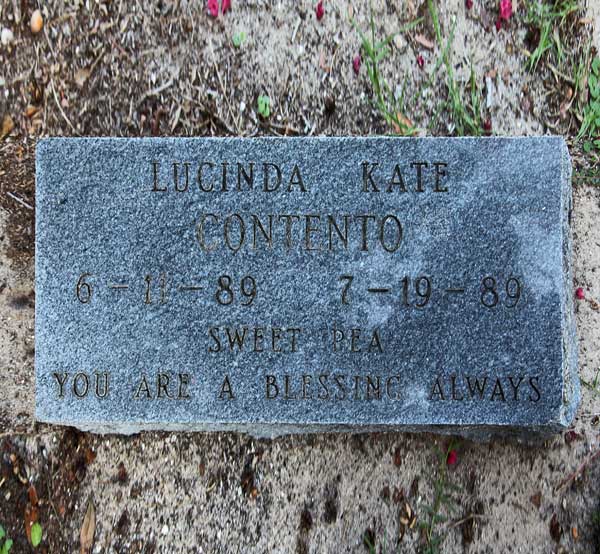 Lucinda Kate Contento Gravestone Photo