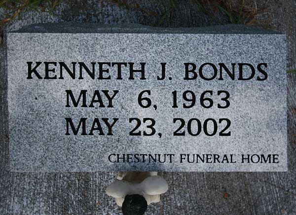 Kenneth J. Bonds Gravestone Photo