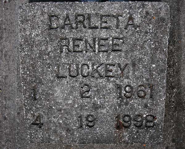 Darleta Renee Luckey Gravestone Photo