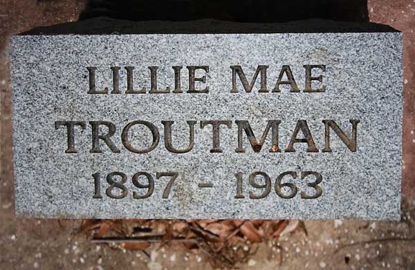 Lillie Mae Troutman Gravestone Photo