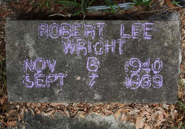 Robert Lee Wright Gravestone Photo
