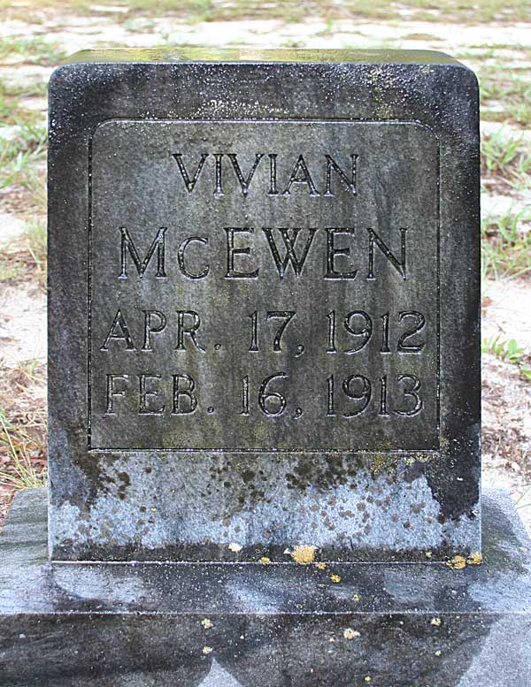 Vivian McEwen Gravestone Photo