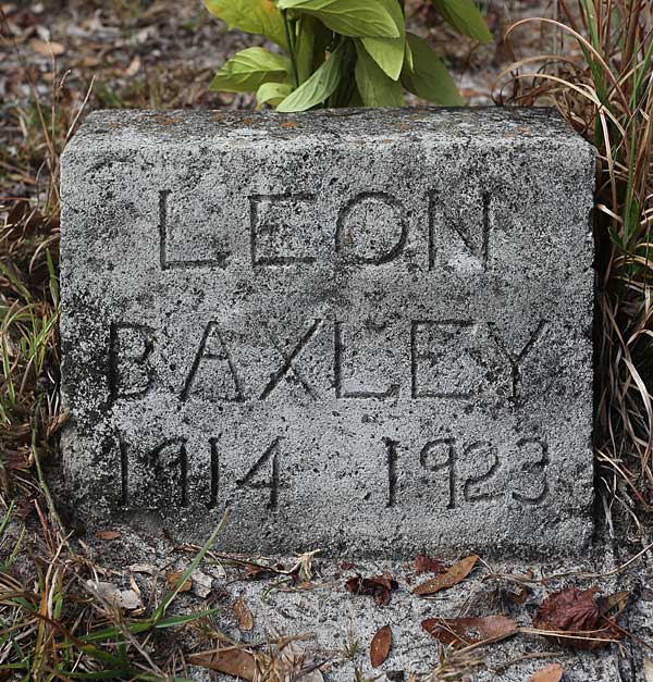 Leon Baxley Gravestone Photo