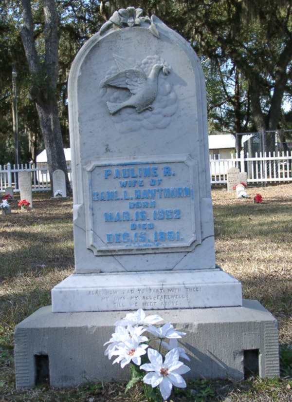 Pauline R. Hawthorn Gravestone Photo