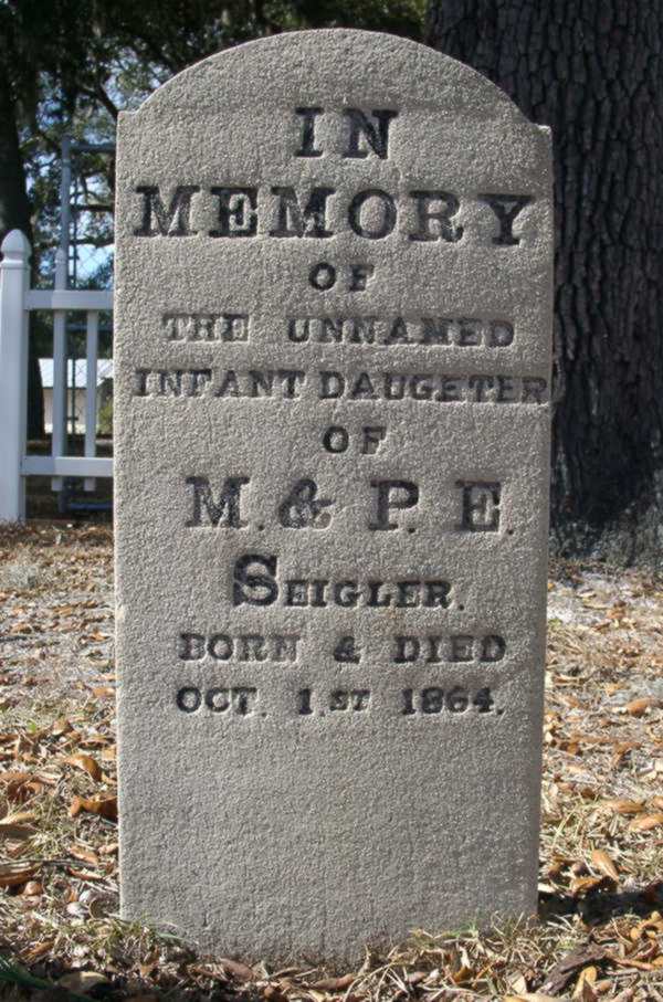 Unamed Infant Daughter Seigler Gravestone Photo