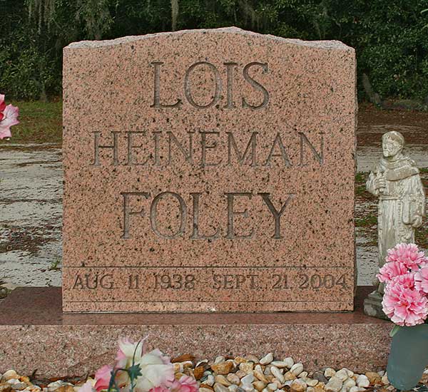 Lois Heineman Foley Gravestone Photo