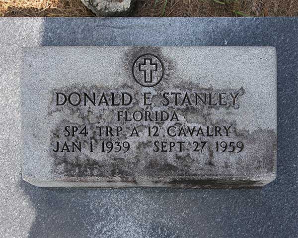 Donald E. Stanley Gravestone Photo