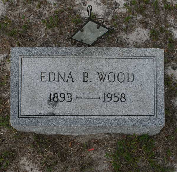 Edna B. Wood Gravestone Photo