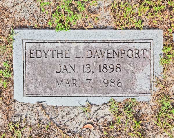 Edythe L. Davenport Gravestone Photo