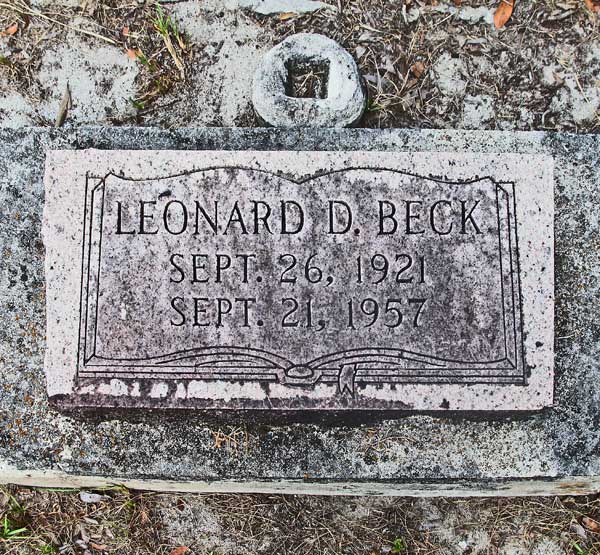 Leonard D. Beck Gravestone Photo