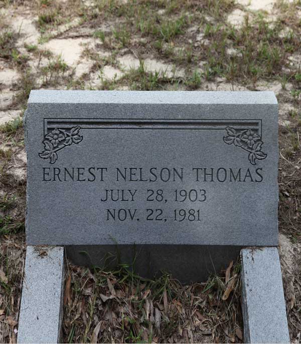 Ernest Nelson Thomas Gravestone Photo