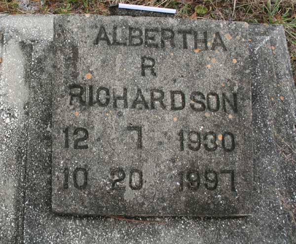 Albertha R. Richardson Gravestone Photo