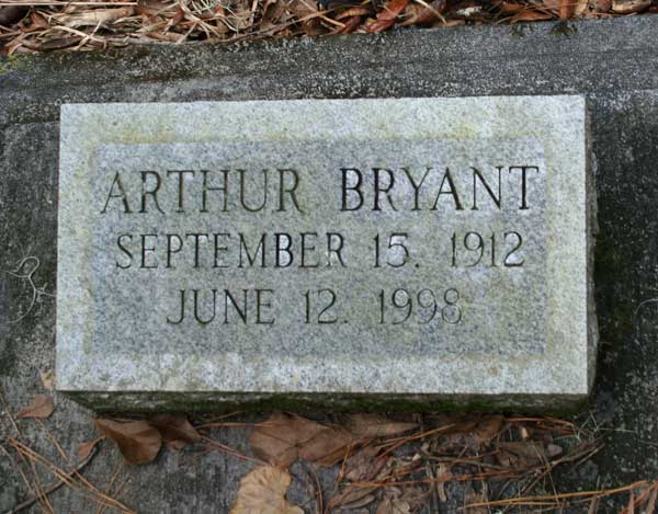 Arthur Bryant Gravestone Photo