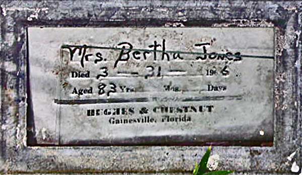 Bertha Jones Gravestone Photo