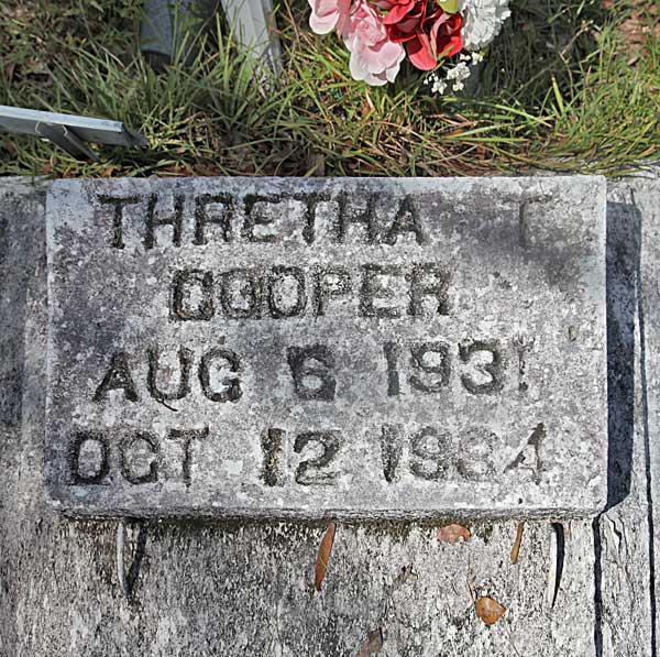 Thretha T. Cooper Gravestone Photo