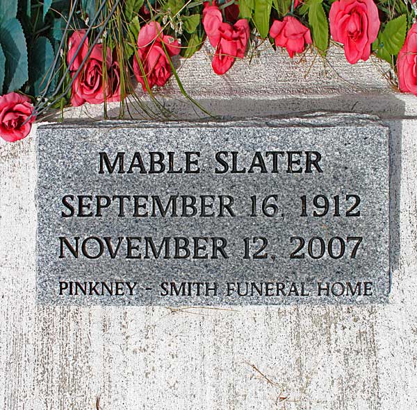 Mable Slater Gravestone Photo