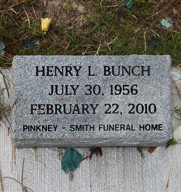 Henry Bunch Gravestone Photo