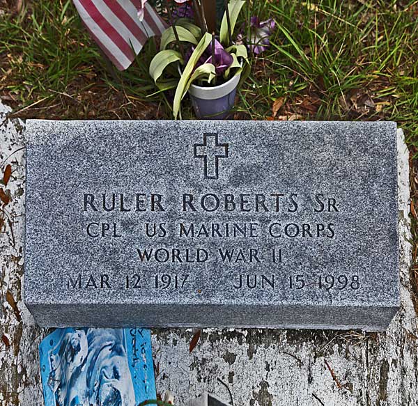 Ruler Roberts Gravestone Photo