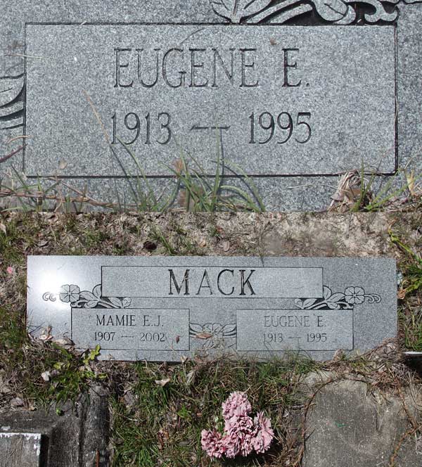 Eugene E. Mack Gravestone Photo
