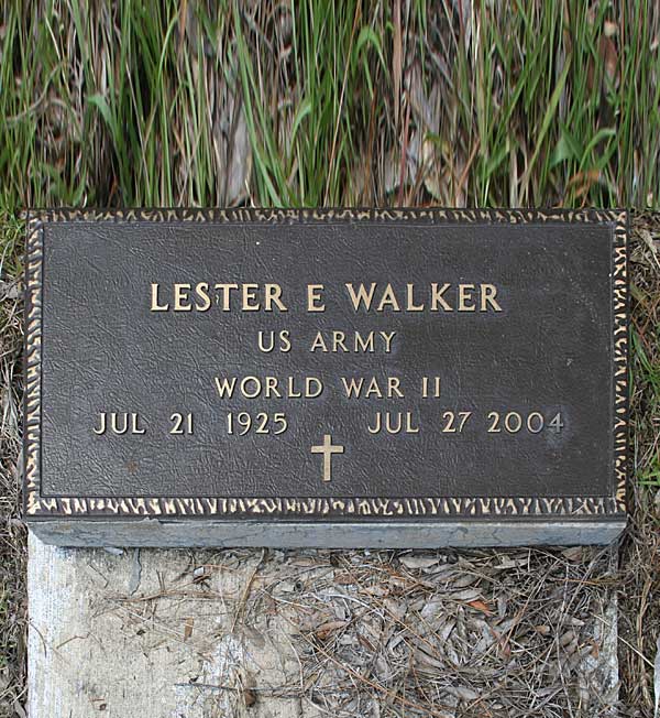 Lester E Walker Gravestone Photo