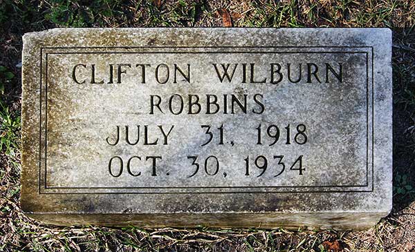 Clifton Wilburn Robbins Gravestone Photo