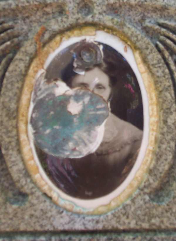  Detail Gravestone Photo