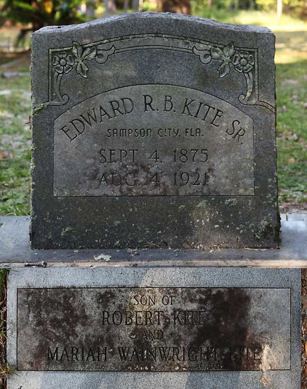 Edward R. B. Kite Gravestone Photo