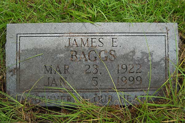 James E. Baggs Gravestone Photo