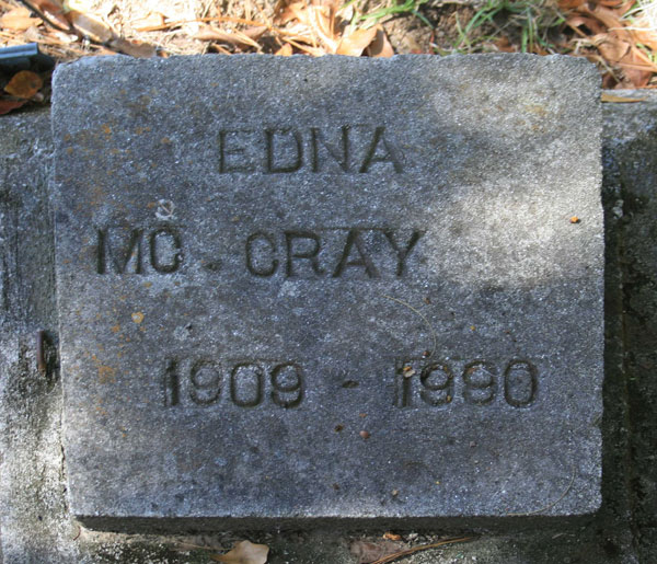 EDNA McCRAY Gravestone Photo