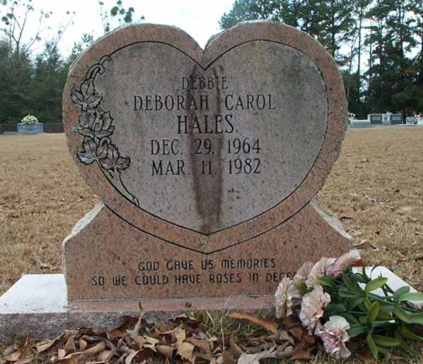 Deborah Carol (Debbie) Hales Gravestone Photo