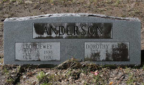 Leo Dewey & Dorothy Eisele Anderson Gravestone Photo