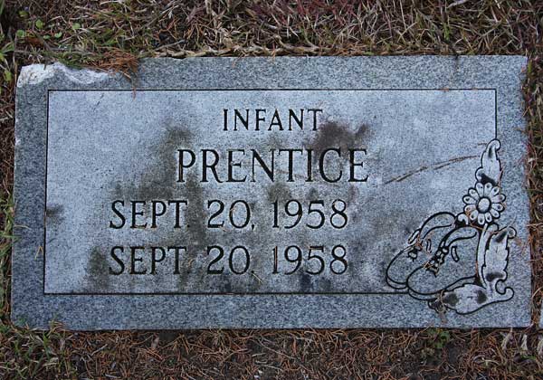 Infant Prentice Gravestone Photo