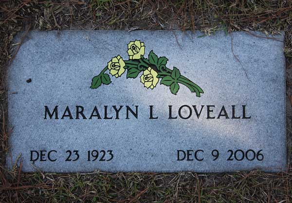 Maralyn L. Loveall Gravestone Photo