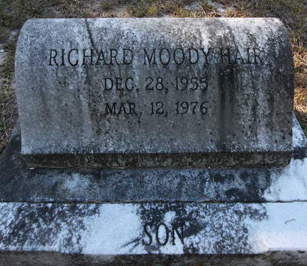 Richard Moody Hair Gravestone Photo