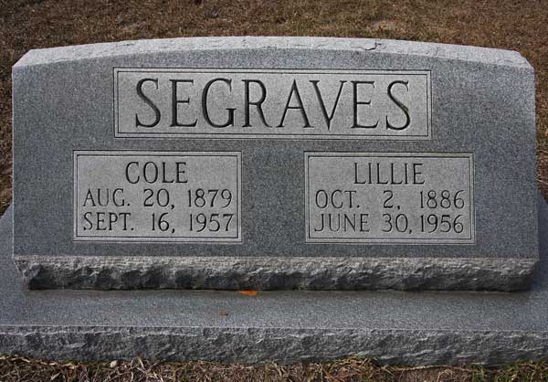 Cole & Lillie Seagraves Gravestone Photo