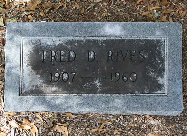 Fred D. Rives Gravestone Photo
