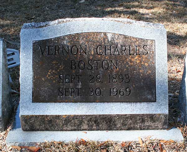 Vernon Charles Boston Gravestone Photo