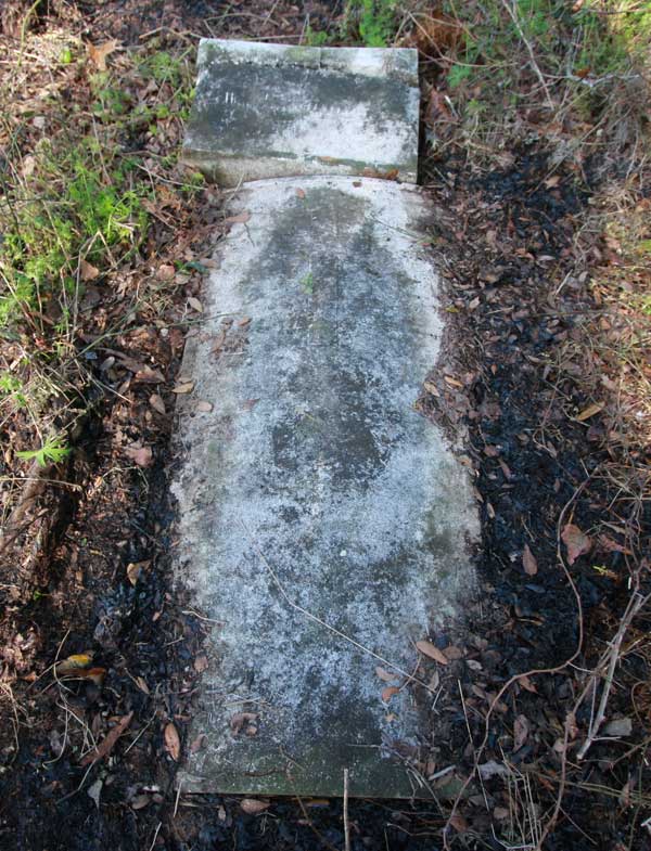  Unknown Gravestone Photo
