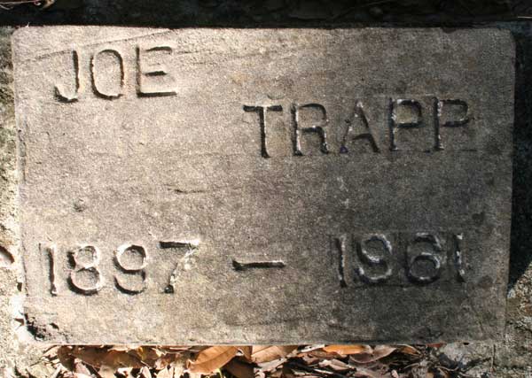 Joe Trapp Gravestone Photo