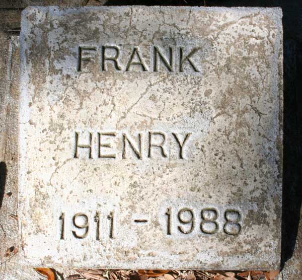 Frank Henry Gravestone Photo